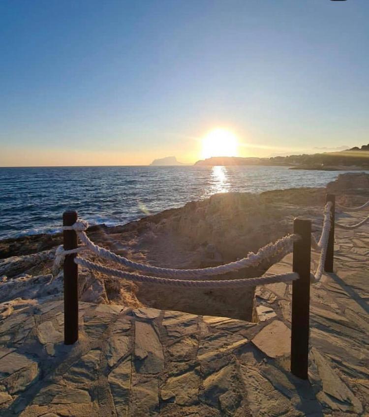 Bungalow Marquerite Moraira, 5 Minutes From Beach Теулада Экстерьер фото